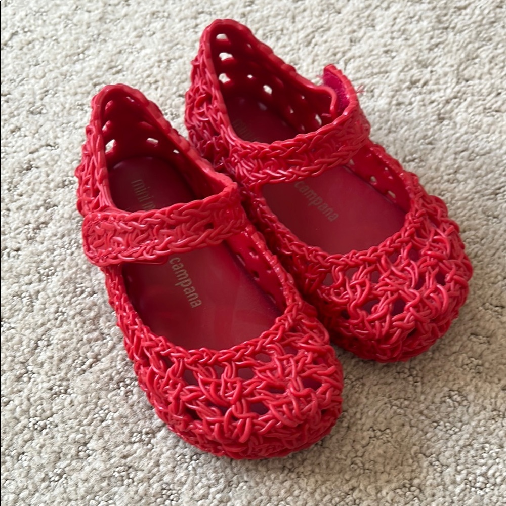 Mini Melissa size 9 red